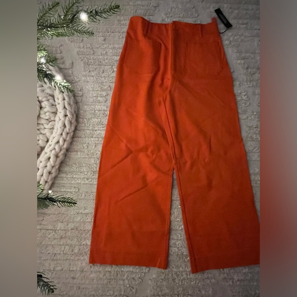 JONES & CO CROPPED STRAIGHT LEG PANTS - Picture 5 of 5